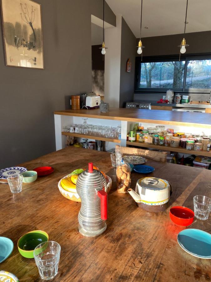 La Maison De Mado Et Sa Cabane Dans Les Arbres Plan d'Aups 外观 照片